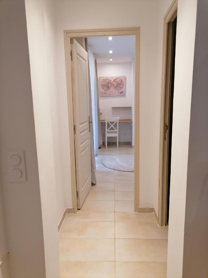 Appartement T2 Rez De Villa Proche Bord De Mer Le Pradet Eksteriør bilde