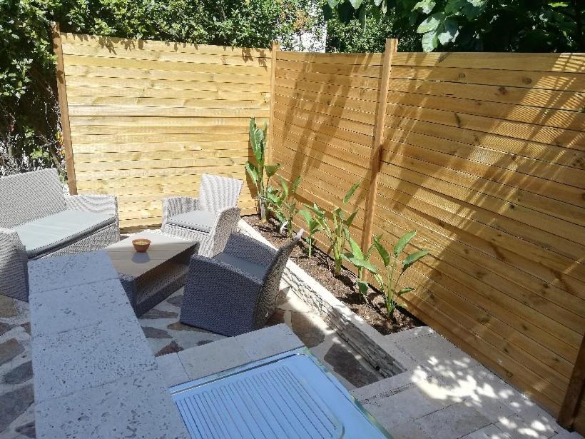 Appartement T2 Rez De Villa Proche Bord De Mer Le Pradet Eksteriør bilde